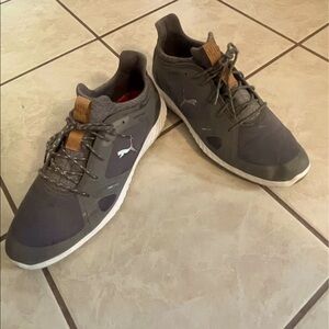 Men’s PUMA waterproof golf shoes